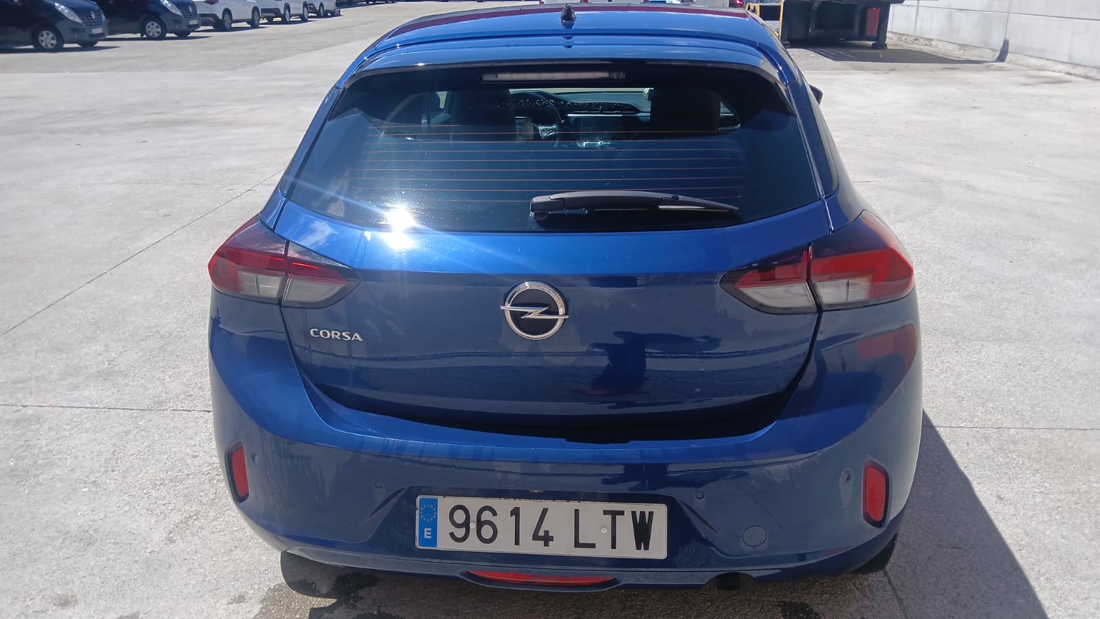 Opel Corsa F 1.2 - 2021 - Imagen 6