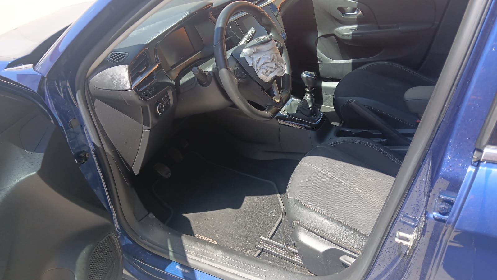 Opel Corsa F 1.2 - 2021 - Imagen 7