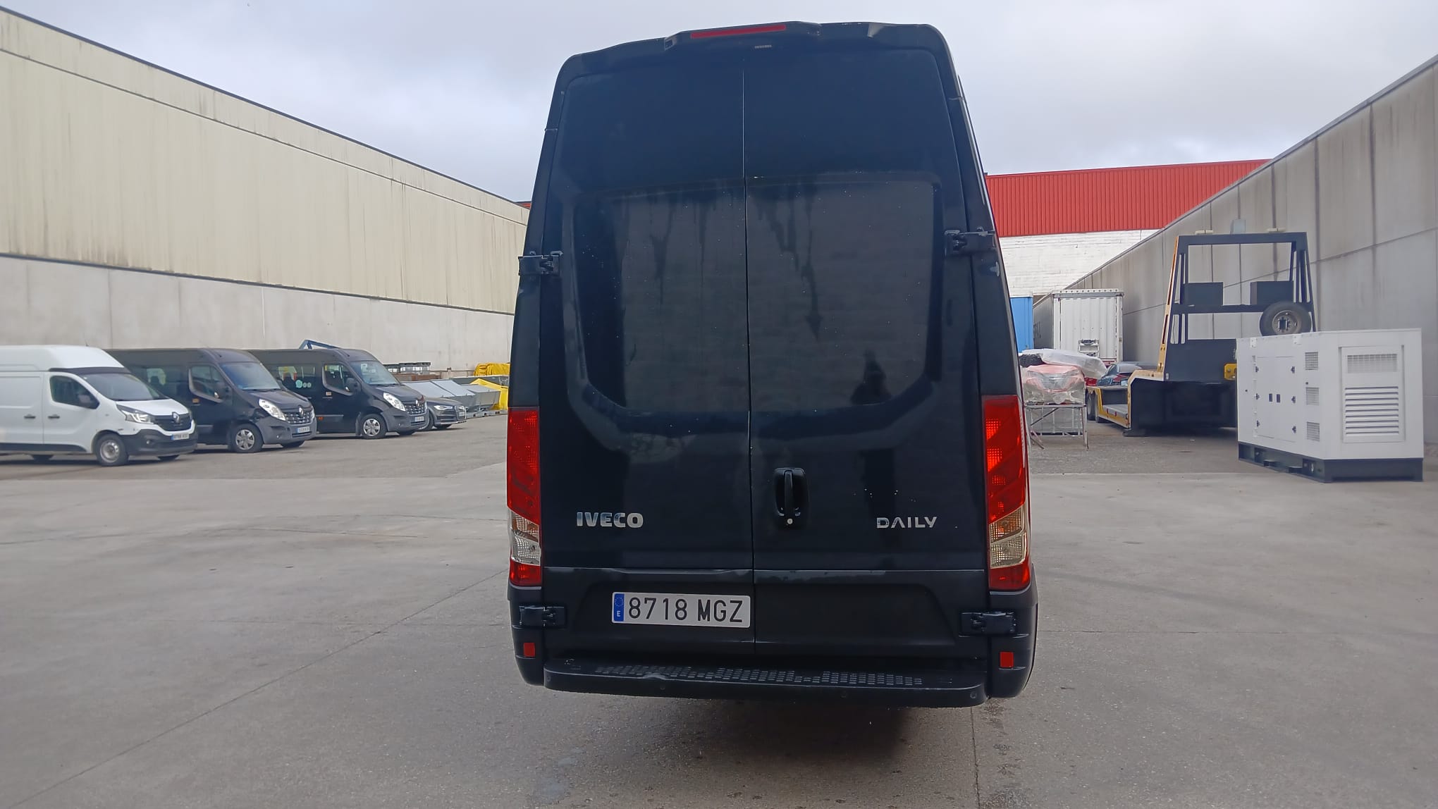 IVECO DAILY FRIGORIFICA 180CV 2023 - Imagen 6