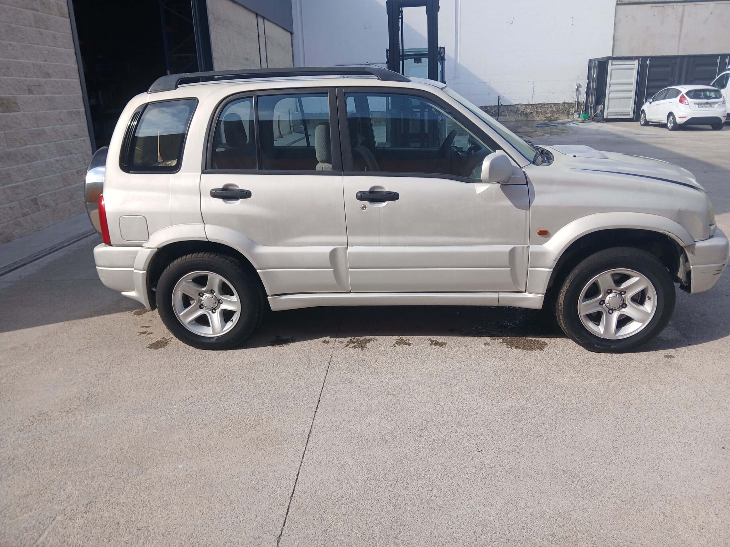 SUZUKI GRAND VITARA 2.5 V6 2002 - Imagen 5