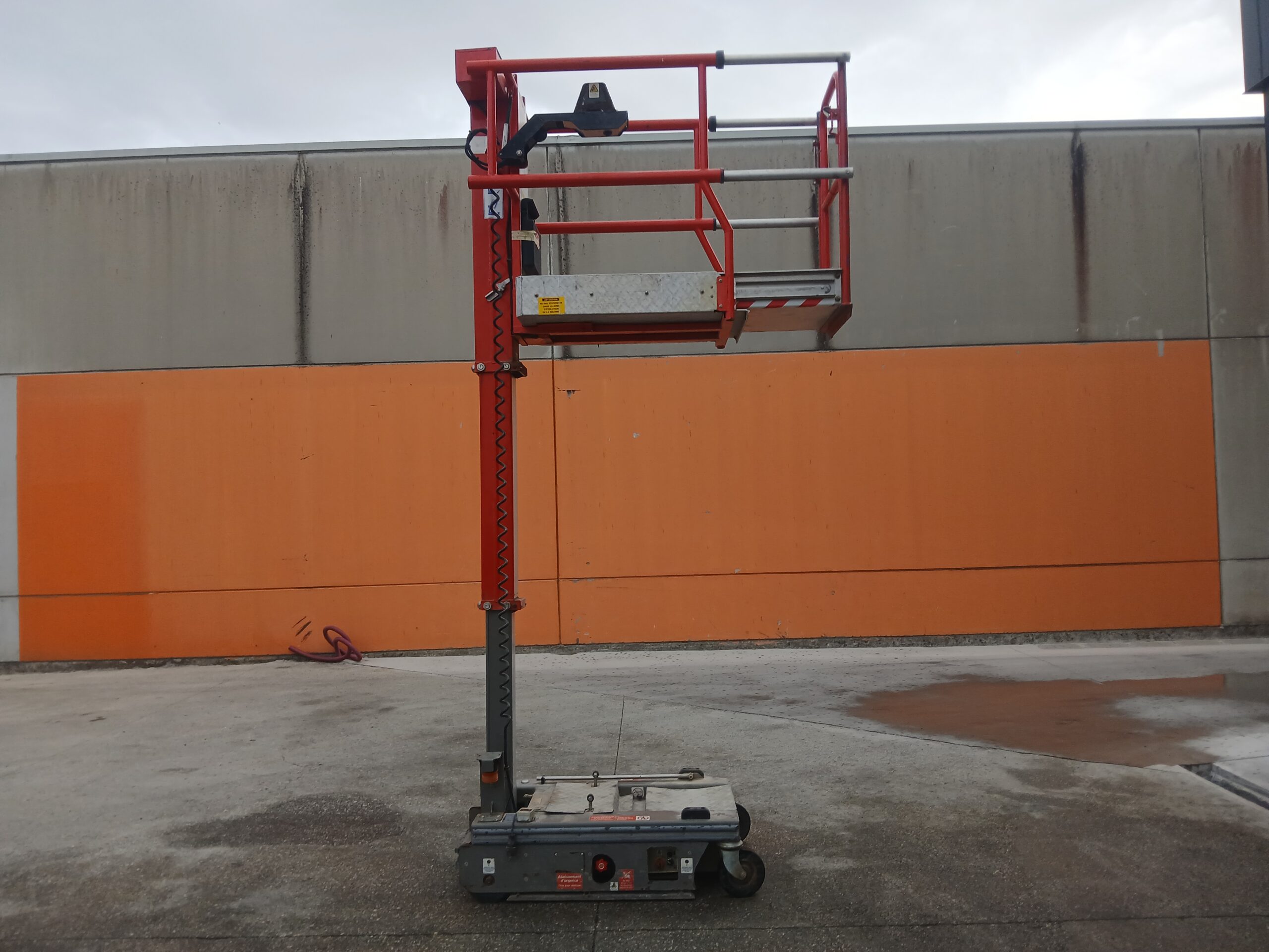 PLATAFORMA ELEVADORA ELECTRICA JLG Nano SP Plus - Imagen 7