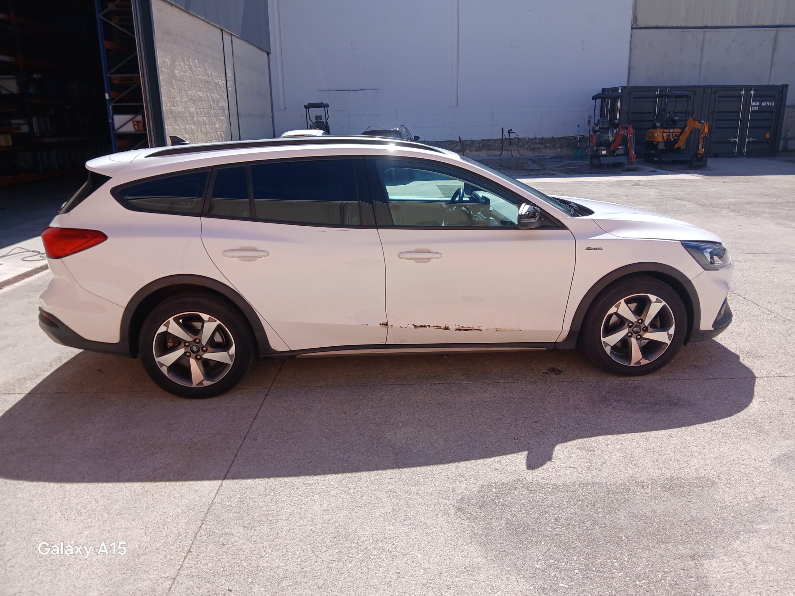 FORD FOCUS 1.0 HEV - 2021 - Imagen 3
