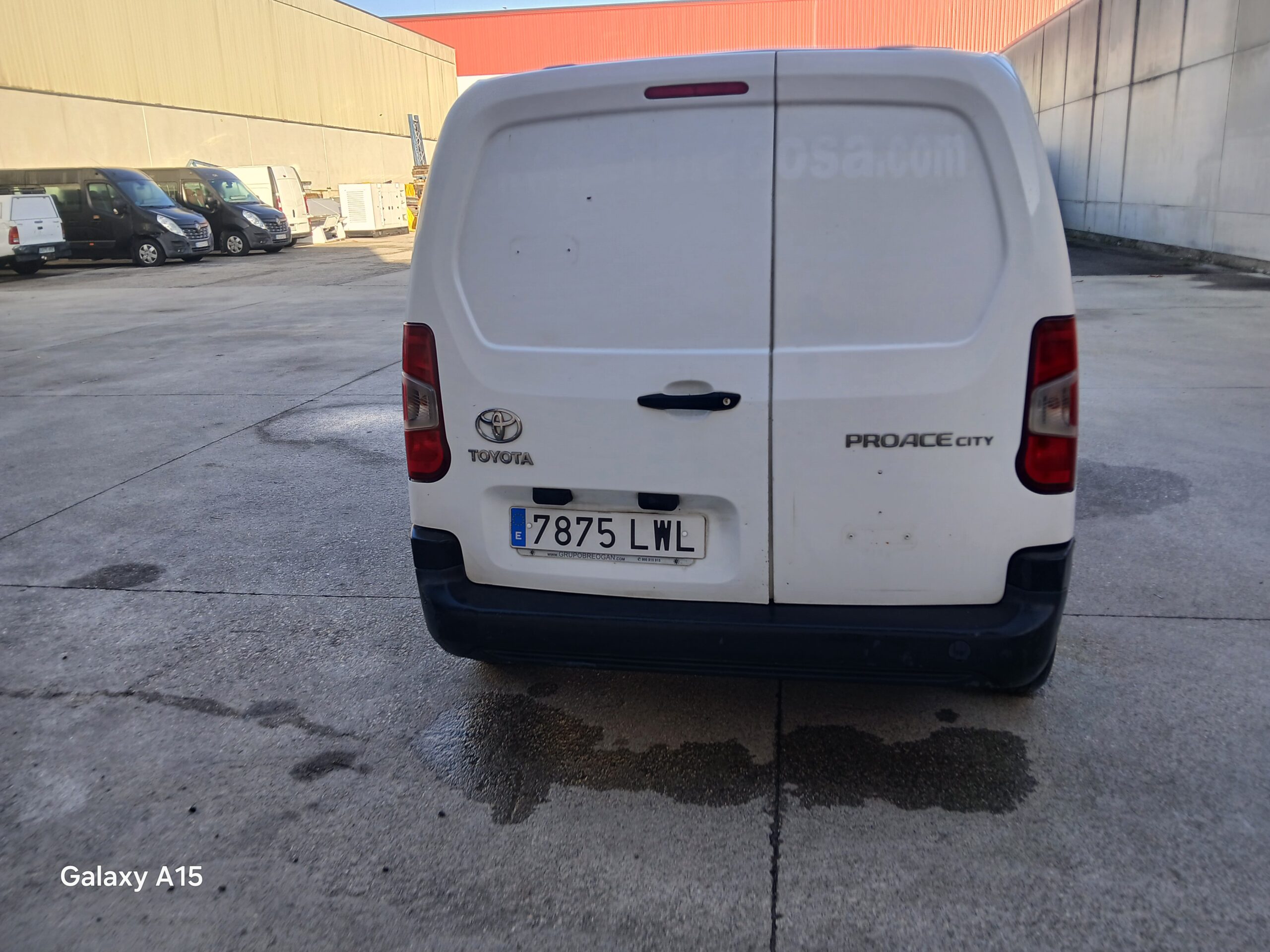 TOYOTA PROACE CITY VAN L1 1.5D 100CV - 2021 - Imagen 4