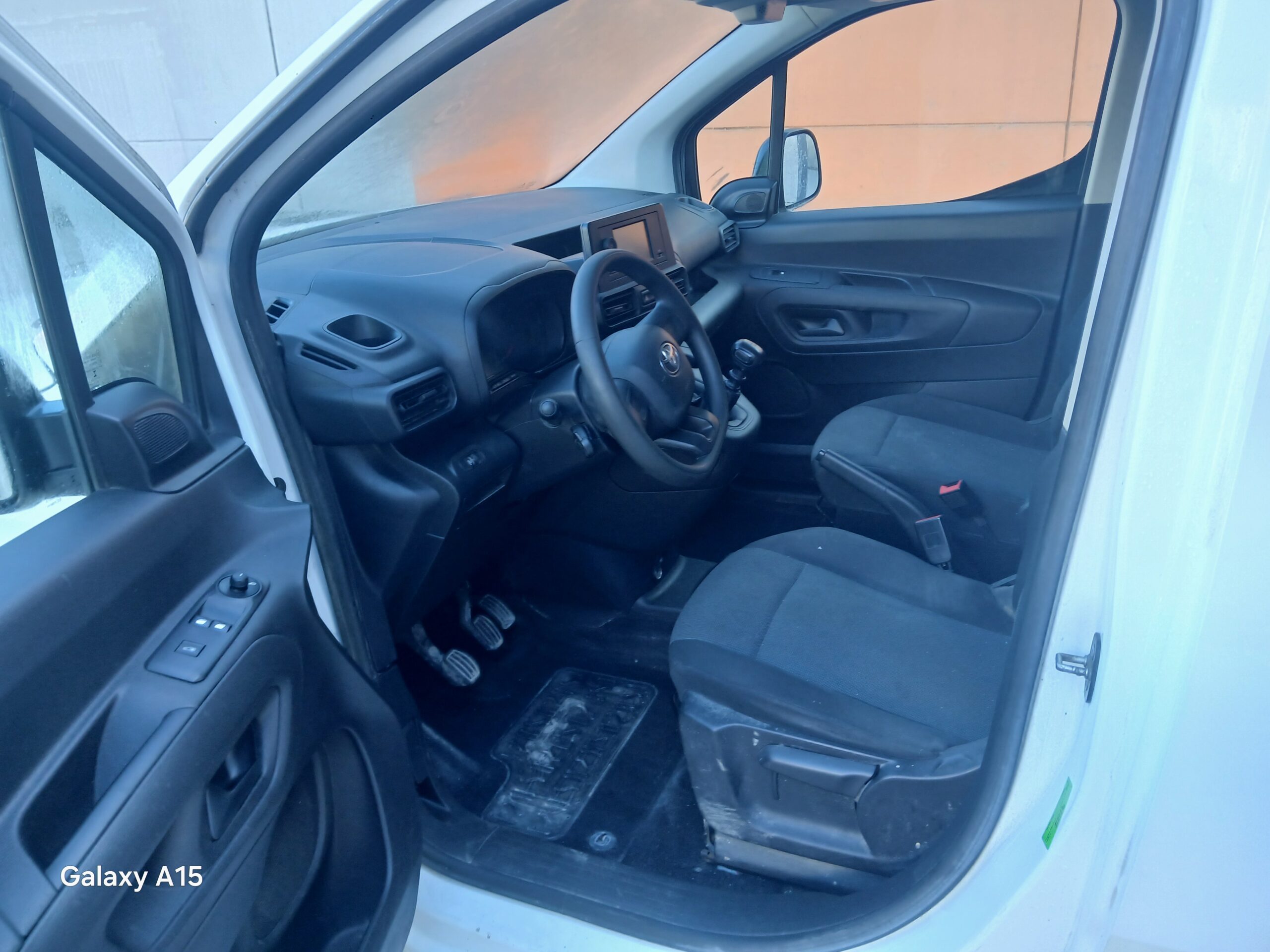 TOYOTA PROACE CITY VAN L1 1.5D 100CV - 2021 - Imagen 8